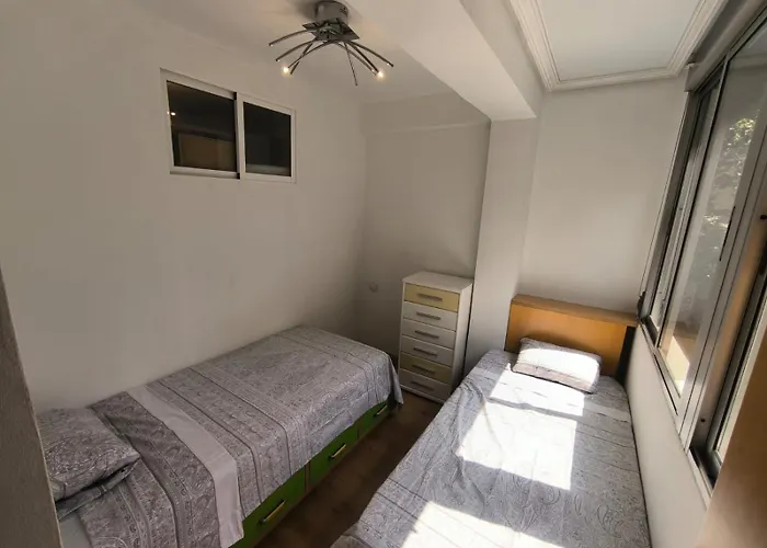 Piso Avenida De Madrid アパート サラゴサ